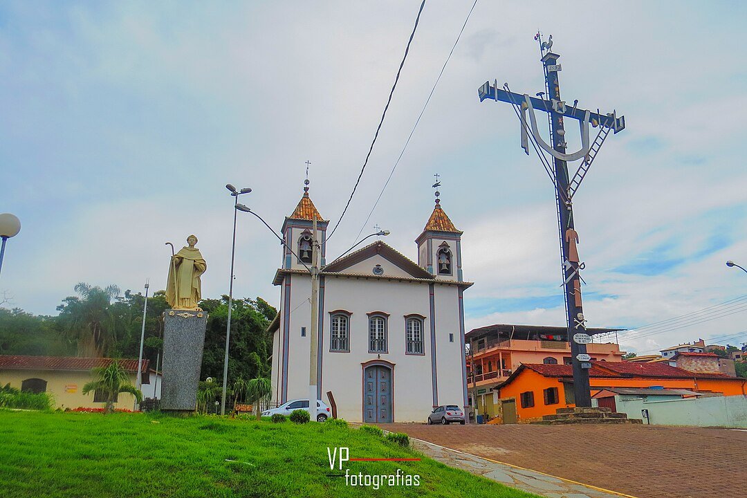 3. São Gonçalo do Rio Abaixo (MG)
População: cerca de 12.000 habitantes
PIB per capita (2021): R$ 684.168,71
Ponto forte: mineração, principalmente de ferro, com forte presença da empresa Anglo American.