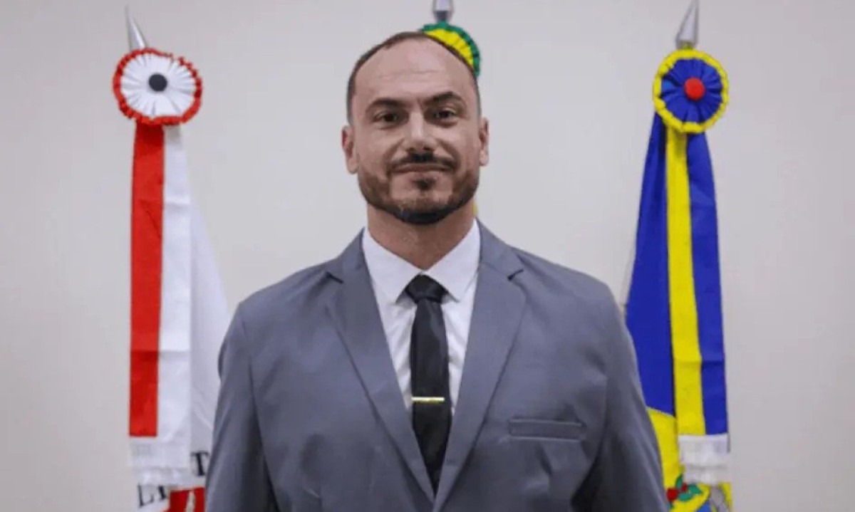 Três Corações vota cassação de vereador acusado de abusar da filha

 -  (crédito: CÂMARA DE TRÊS CORAÇÕES/REPRODUÇÃO)