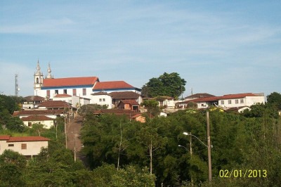 Uma pequena cidade de Minas Gerais surpreendeu e conseguiu ter o maior Produto Interno Bruto (PIB) per capita do Brasil em 2021, segundo o último levantamento do IBGE.  Trata-se de Catas Altas , município da região metropolitana, a 120 km de Belo Horizonte.  -  (crédito: Josue Marinho wikimedia commons )