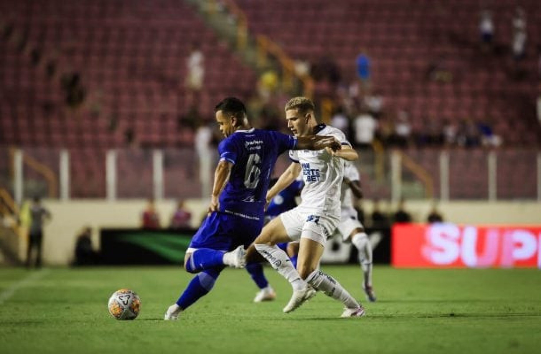 Confiança vence reservas do Bahia e entra no G4 da Copa do Nordeste