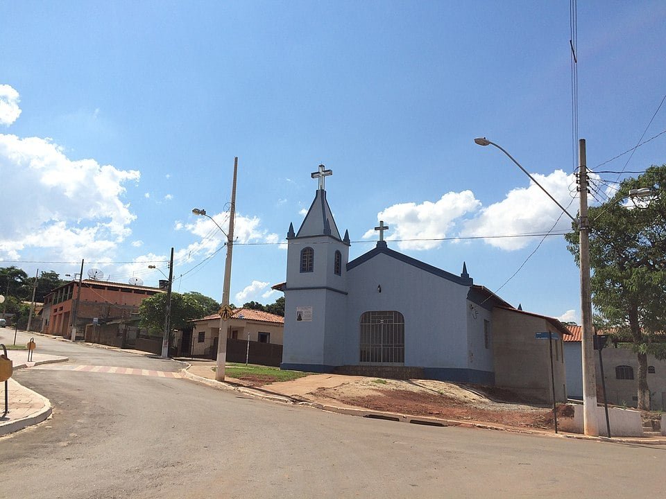 4. Itatiaiuçu (MG)
População: cerca de 11.000 habitantes
PIB per capita (2021): R$ 479.452,12
Ponto forte: extração mineral, com foco em minério de ferro.