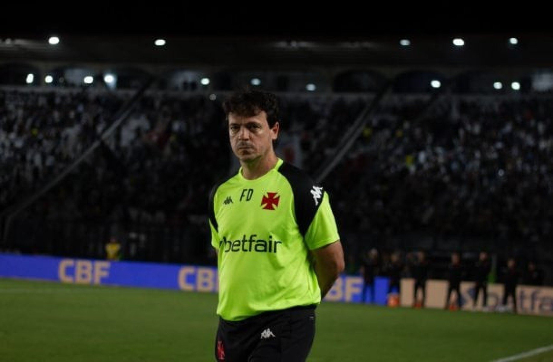Fernando Diniz avalia jogadores da base do Vasco