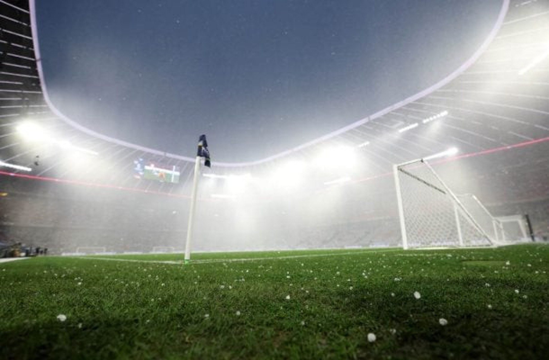 Tempestade com granizo atrasa semifinal da Liga das Nações