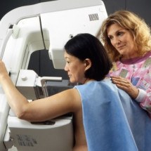 Vitamina D aumenta a chance de câncer de mama desaparecer com quimioterapia - (imagem: National Cancer Institute)