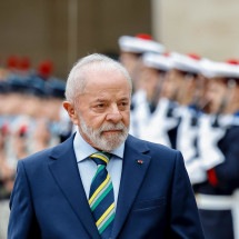 Em Paris, Lula cobra regulação das redes e ataca Bolsonaro -  Ricardo Stuckert / PR
