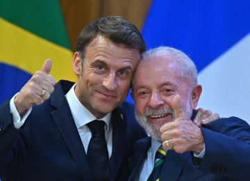 Na França, governo Macron é aprovado por apenas 26% da população -  (crédito: Reuters)