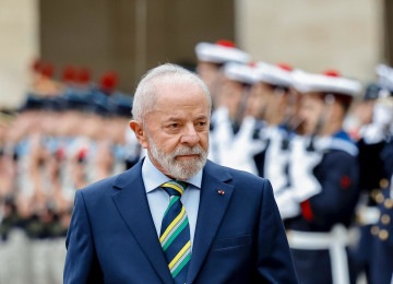 Presidente da República, Luiz Inácio Lula da Silva, durante cerimônia oficial de boas-vindas à França, Esplanada dos Inválidos, em Paris  -  (crédito:  Ricardo Stuckert / PR)