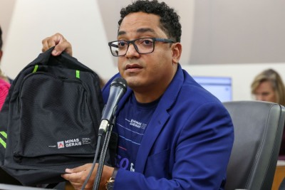 Secretário de Educação prestou contas nesta quinta-feira (5/6) -  (crédito: Willian Dias/ALMG)