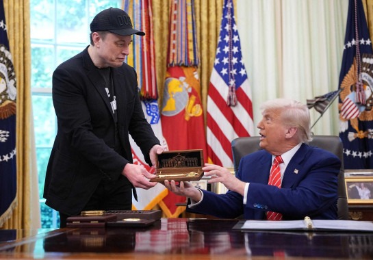 Musk pede impeachment e diz que Trump está envolvido em escândalo sexual