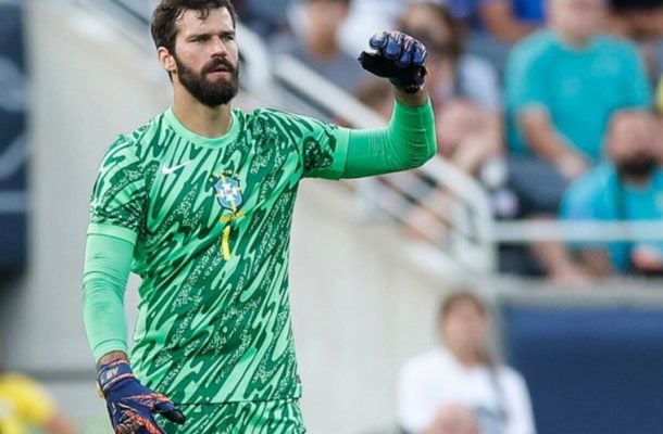 ALISSON - Não teve tanto trabalho ao longo do jogo. O Equador ameaçou apenas com chutes de fora da área e o goleiro transmitiu segurança nessas oportunidades. Nota: 5,5 - Foto: Rafael Ribeiro/CBF
