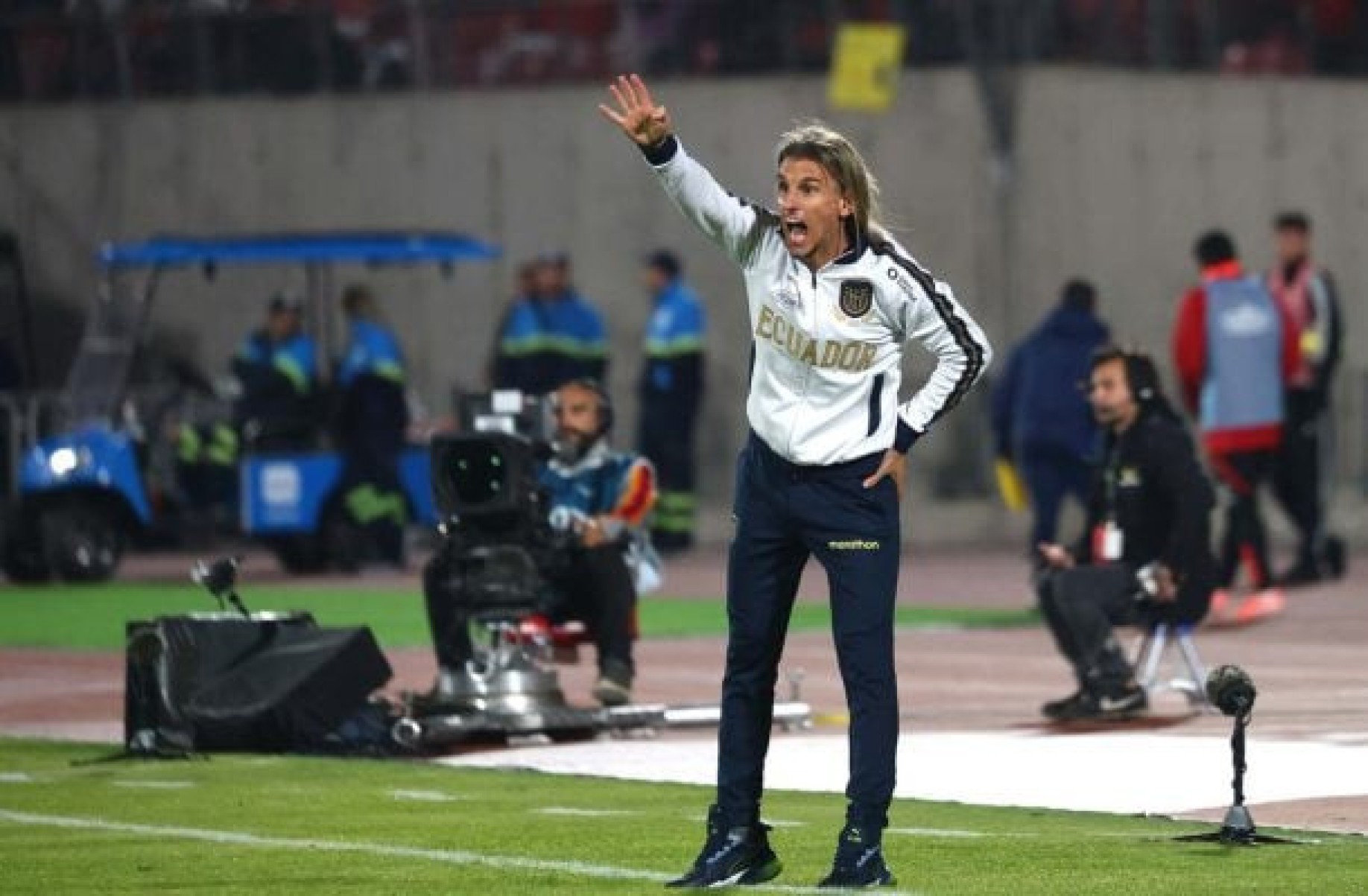 Técnico do Equador explica situação de Plata, do Flamengo: ‘Faz parte do grupo’ Técnico do Equador explica situação de Plata, do Flamengo: ‘Faz parte do grupo’