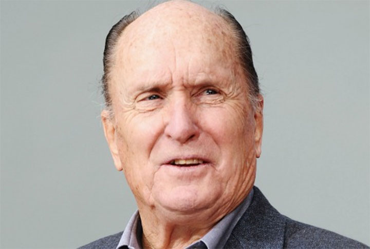  Os diretores do filme fizeram o terceiro filme sem ele. Na história, o personagem morreu. 
