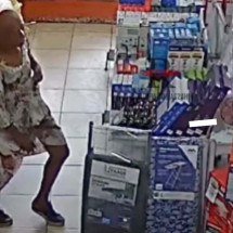 BH: idosa é procurada por furtar lojas e esconder produtos dentro da roupa - Reprodução/Redes sociais