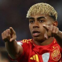 Astro da Espanha, Lamine Yamal iguala feito de Pelé - No Ataque Internacional