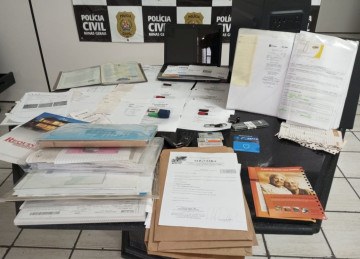 As investigações começaram no início do ano, quando a vítima procurou a polícia após notar movimentações bancárias suspeitas -  (crédito: Reprodução/PCMG)