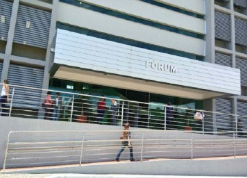 Homem é condenado a mais de 6 anos de prisão pela morte policial penal -  (crédito: ReproduÃ§Ã£o/Google Street View)