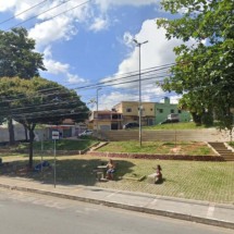 Suspeito de esfaquear companheira tenta agredir e ameaça militares de morte - Reprodução/Google Maps