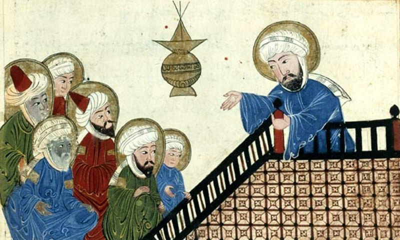 O termo vem do Século I. Com a morte de Maomé, o maior líder religioso deles, o profeta Abu Bakr ganhou o título de califa, que em árabe significa sucessor. Maomé faleceu no ano de  632.