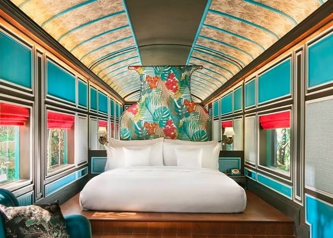 “Eu estava olhando para todos esses vagões enferrujados e pensei comigo mesmo, ‘Meu Deus, eles estão lá apodrecendo… realmente, deveríamos estar fazendo algo com isso'. Seis meses depois, estávamos comprando o máximo que podíamos”, contou.