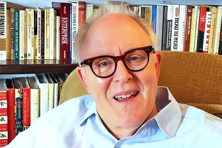 Além do trio central, foram confirmados nomes de peso para papéis icônicos, como John Lithgow no papel de Alvo Dumbledore.