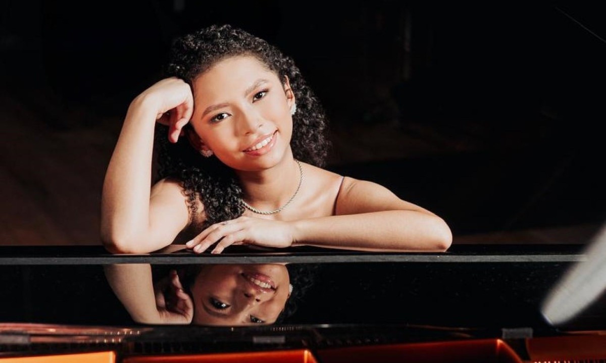Patrícia Yamazaki, pianista de 16 anos, é a convidada da Sinfônica de Minas Gerais nesta semana -  (crédito: Jean Paulo Fotografia/divulgação)
