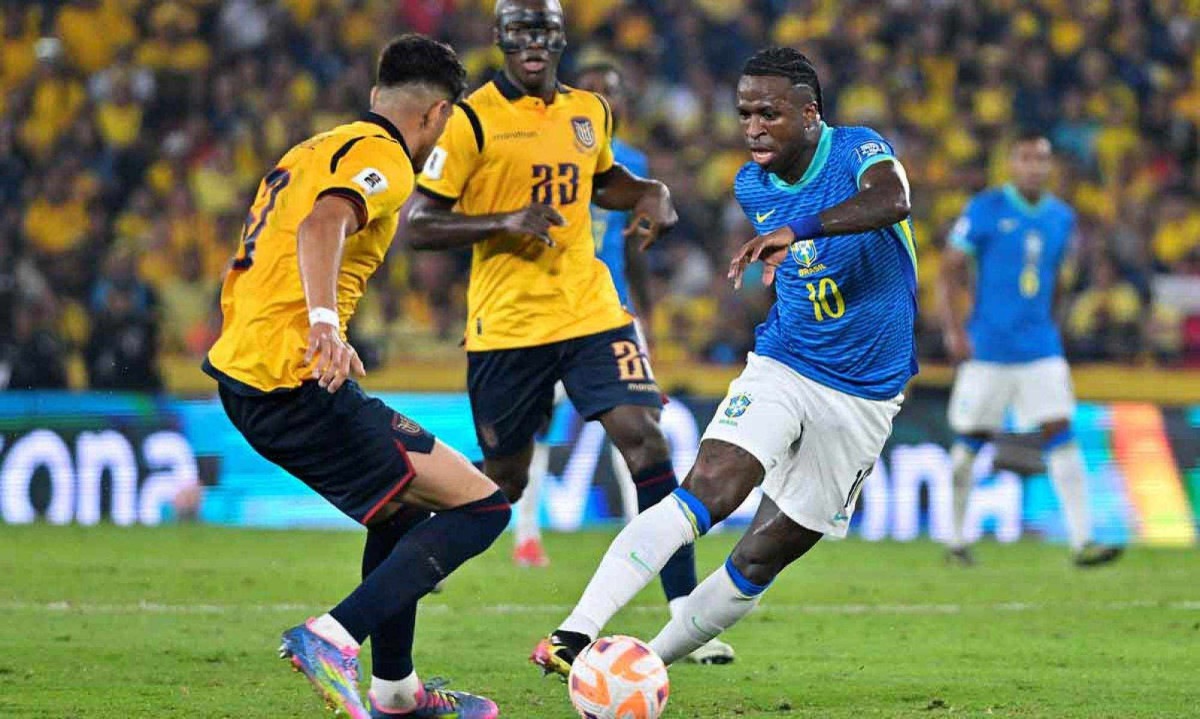 Na estreia de Carlo Ancelotti, o Brasil, de Vinícius Júnior, pouco produziu ofensivamente, ficando no 0 a 0 com o Equador, em Guayaquil - (crédito: MARCOS PIN/AFP) Na estreia de Carlo Ancelotti, o Brasil, de Vinícius Júnior, pouco produziu ofensivamente, ficando no 0 a 0 com o Equador, em Guayaquil - (crédito: MARCOS PIN/AFP)