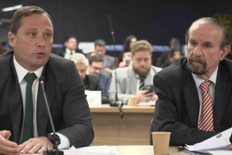 Cid diz que Bolsonaro queria relatório 'mais contundente sobre as urnas'
