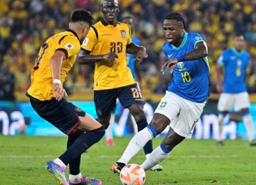 Na estreia de Carlo Ancelotti, o Brasil, de Vinícius Júnior, pouco produziu ofensivamente, ficando no 0 a 0 com o Equador, em Guayaquil -  (crédito: MARCOS PIN/AFP)