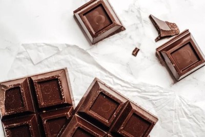 Na degustaçao às cegas, para fins de padronização, o teste foi apenas com barras de chocolate puro ao leite. Opções de chocolates recheados, crocantes ou com outros complementos não foram para a mesa dos jurados.  -  (crédito: Divulgação)