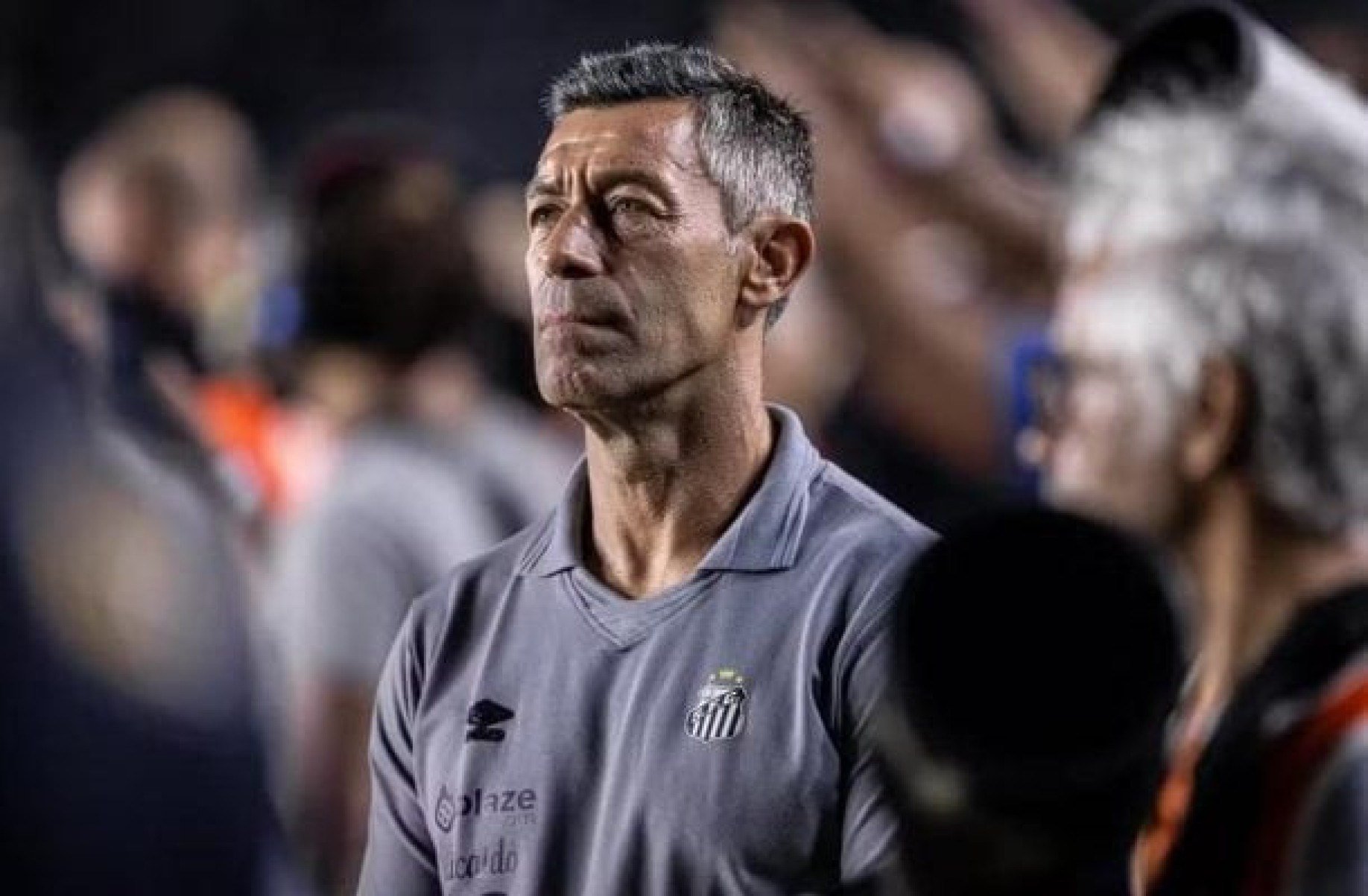 Fifa marca julgamento de Pedro Caixinha contra o Santos
