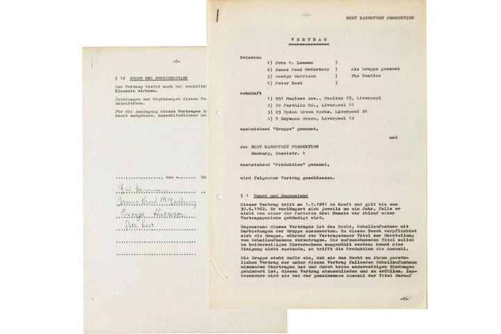 Ainda falando dos Beatles, o papel com o primeiro contrato assinado pela banda, em 1962, foi vendido em 2019 por 275 mil libras (cerca de R$ 2,1 milhões).
