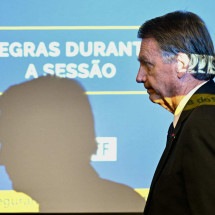 Bolsonaro ficará o mês de julho afastado e em repouso por recomendação médica