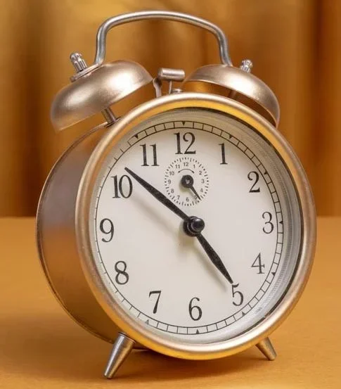 História que encanta: conheça a origem dos relógios - Imagem Freepik