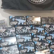 MG: quase 40 armas são apreendidas durante abordagem em ônibus - PMMG/Divulga&ccedil;&atilde;o