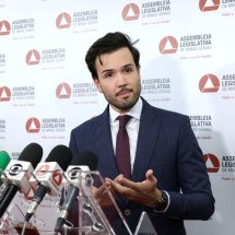Presidente da ALMG: críticas de Simões a Lula são 'desnecessárias' - Daniel Protzner/ALMG