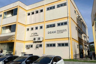 Caminhoneiro estupra mulher e manda mensagem de desculpas