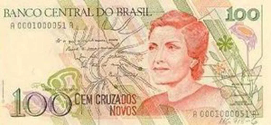 O Cruzado Novo veio em consequência do chamado “Plano Verão”, instituído pelo então Ministro da Fazenda Maílson da Nóbrega, em 1989.