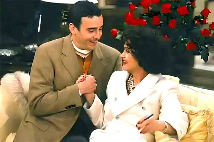 No mesmo ano, participou da novela "A Próxima Vítima", como o interesseiro Bruno, e fez seu primeiro protagonista na emissora da família Marinho. Foi na pele de Afonso de "Quem É Você?". Ainda esteve no cinema com o longa Terra Estrangeira, de Walter Salles.