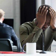 Nova NR-1 expõe o peso do ambiente de trabalho no adoecimento mental
 - DINO