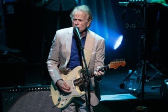 Brian Wilson, líder da histórica banda de rock Beach Boys, morre aos 82