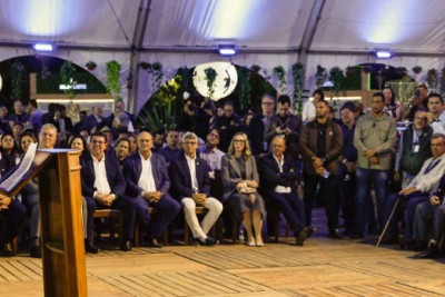 Governador Zema vai dispensar licenciamento ambiental para propriedades de até 100 hectares e rever decreto de penalidade para infrações ambientais -  (crédito: Cristiano Machado/Imprensa MG)