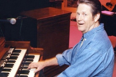O cantor e compositor Brian Wilson, líder dos Beach Boys e um dos maiores músicos da história, morreu em 11/6. Ele tinha 82 anos e estava com esquizofrenia e distúrbio neurocognitivo.  -  (crédito: Divulgação portal de Brian Wilson)