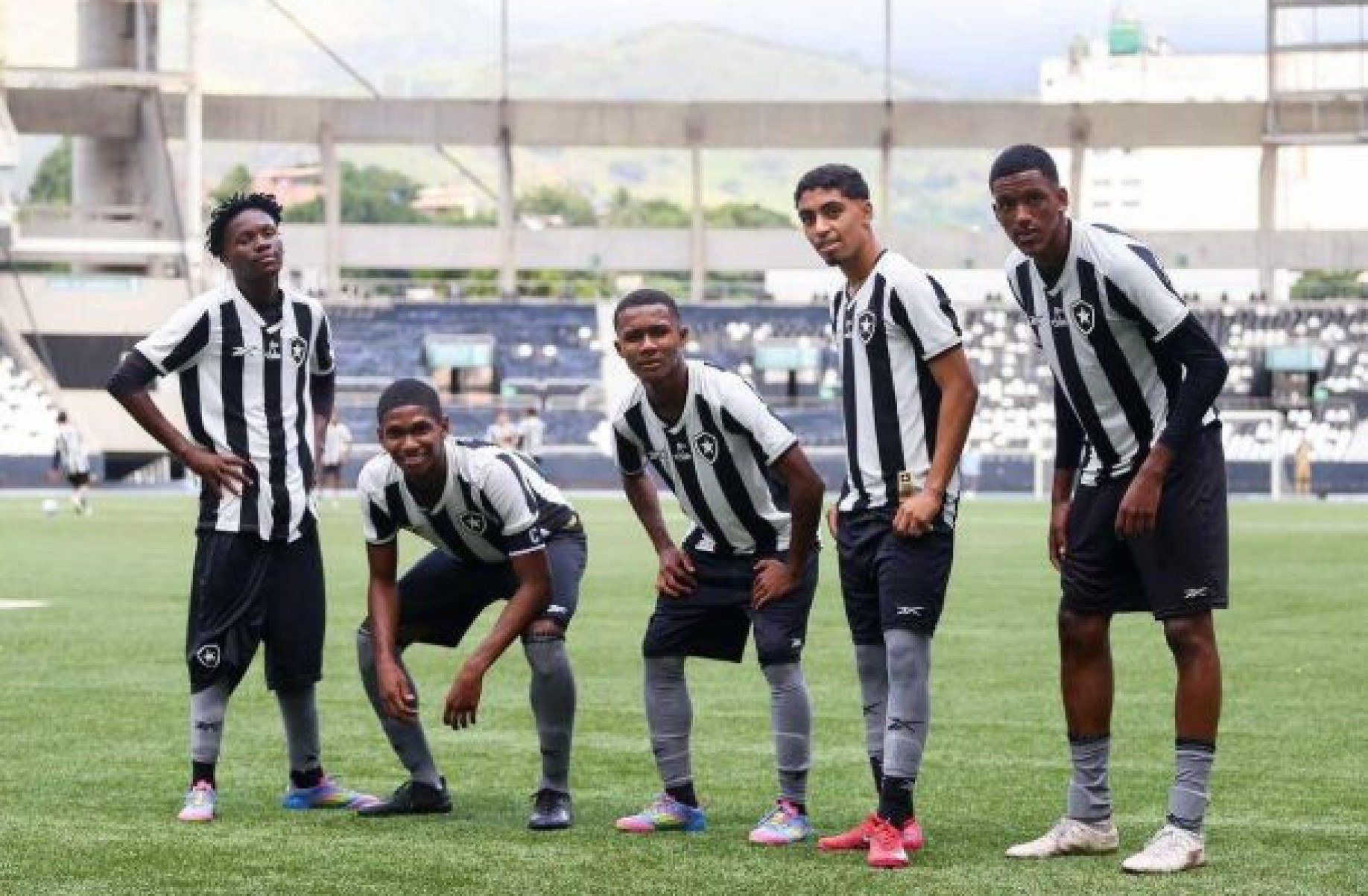 Botafogo atropela Cuiabá por 8 a 0 pelo Brasileirão Sub-17