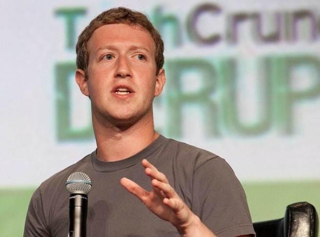 Mark Zuckerberg: Assim como outros bilionários, o fundador do Facebook (agora Meta) decidiu destinar a maior parte de seu dinheiro para causas sociais. -JD Lasica/Wikimedia Commons 