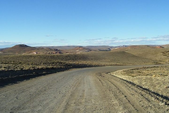 Saindo de Curitiba, ele seguia para El Calafate, mas seu carro atolou na neve após pegar a Rota 29, antigo trajeto da Rota Nacional 40.