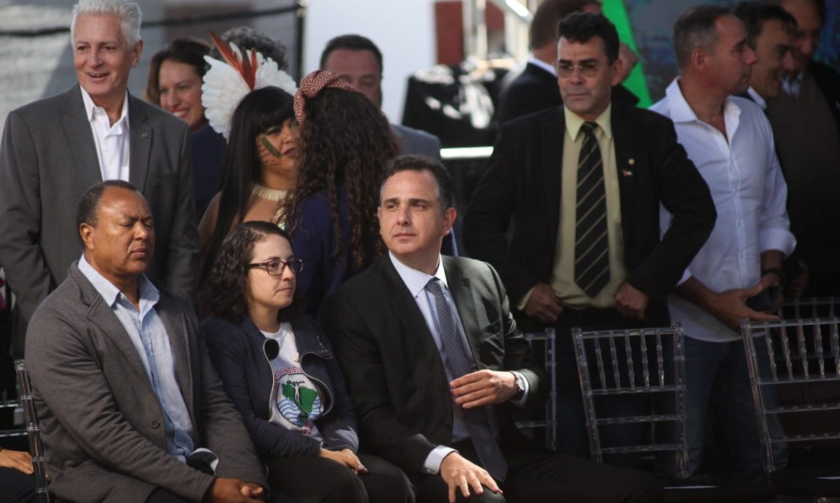 Senador Rodrigo Pacheco esteve no evento com Lula - (crédito: Edésio Ferreira/EM/D.A Press) Senador Rodrigo Pacheco esteve no evento com Lula - (crédito: Edésio Ferreira/EM/D.A Press)