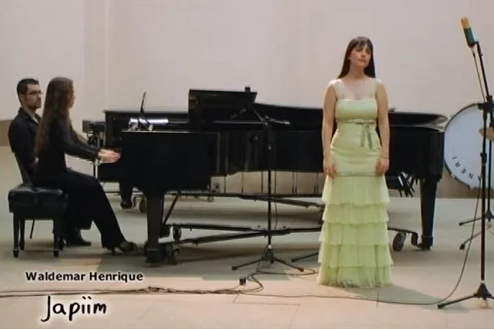 O pássaro já foi homenageado pelo maestro paraense Waldemar Henrique (1905-1995) em uma de suas composições chamada Lendas Amazônicas.
