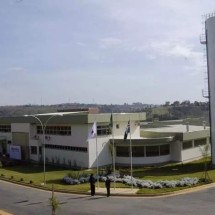 Ex-namorado joga água quente em travesti dentro de presídio - Secom-MG