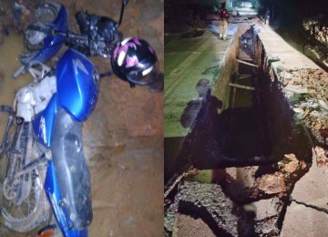 O motociclista ficou preso na vala e foi encontrado com escoriações e dores no corpo -  (crédito: Divulgação/CBMMG)