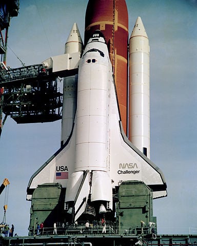 Médicos especializados na saúde de astronautas recomendaram exercícios moderados para manter a massa muscular; rotina de sono e dieta para reduzir o consumo de oxigênio e a produção de gás carbônico em espaço fechado (a exemplo do sistema adotado em ônibus espaciais). 